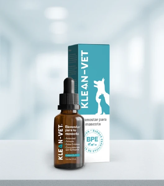 imagen del tratamiento kleanvet, un gotero y una caja